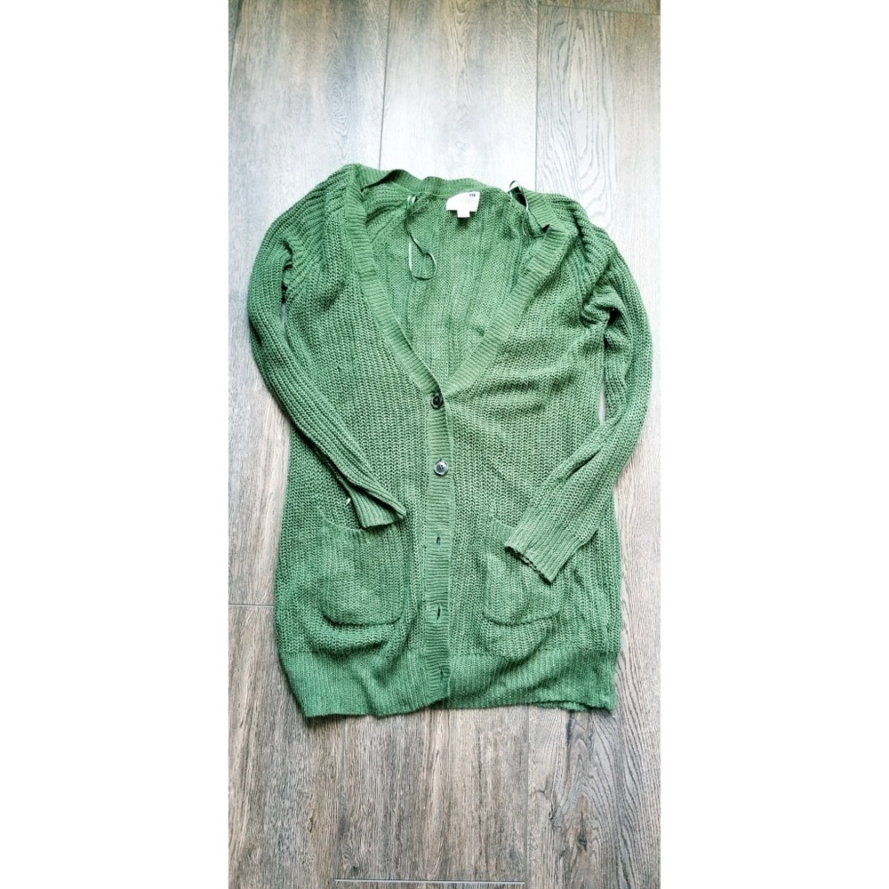 Knit oversized grandpa cardigan.